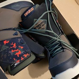 THIRTYTWO LASHED BRADSHAW SNOWBOARD BOOTS MEN'S 2021 SIZE 10